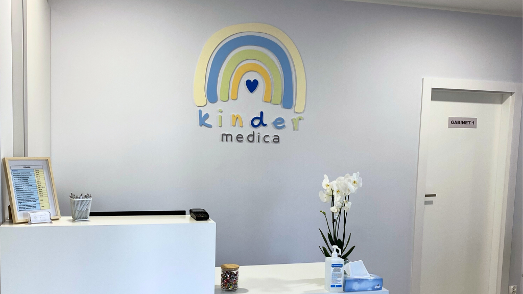 Zdjęcie na okładce dla Kindermedica - centrum medyczne dla dzieci Warszawa